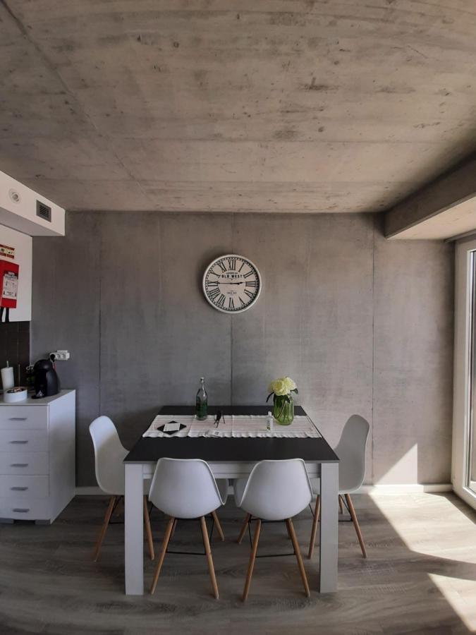 Love' In Aveiro Apartments - Blanc Exterior foto